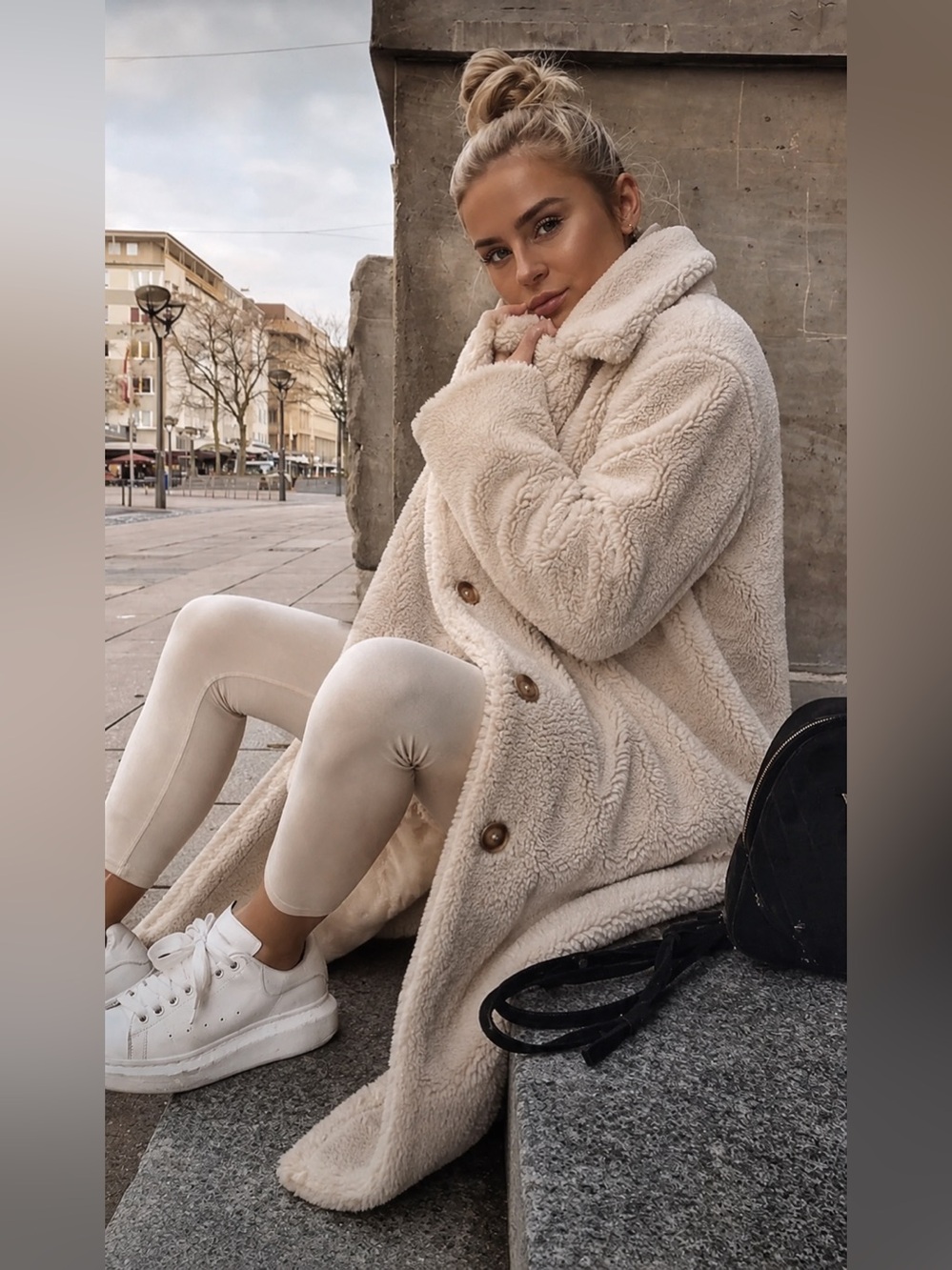 Ellen Tracy Cream Ivory Teddy Sherpa Long Coat Oversized Cozy Fall Winter